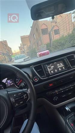 كيا سيدونا